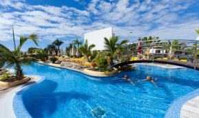 Гостиница Paradise Park Fun Lifestyle Hotel  Арона